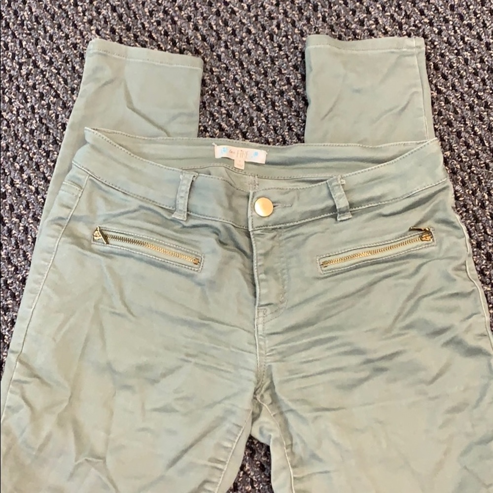 Love fire green pants